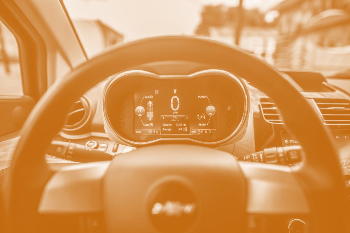 Smart car dash for automotive IoT